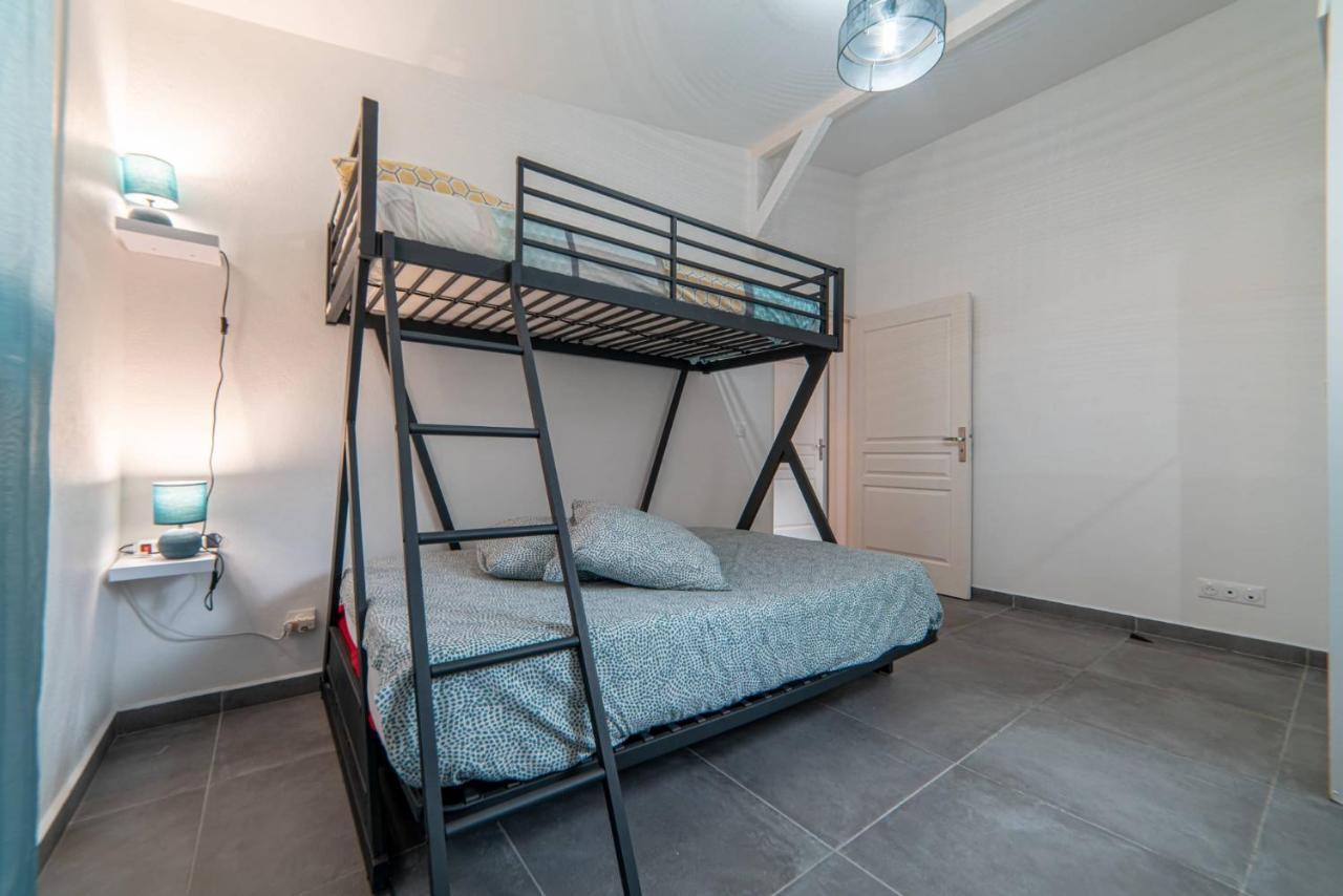 Charmant havre de paix ventilé en campagne Le Gosier  Extérieur photo